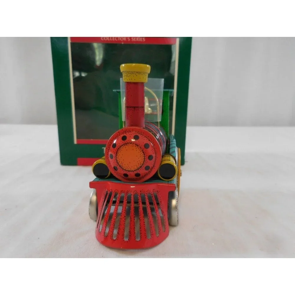 Hallmark vintage ornament